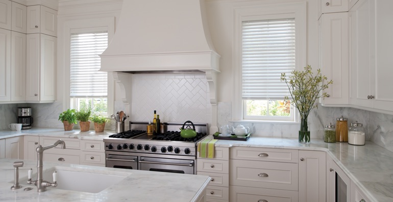 Chicago white faux wood blinds